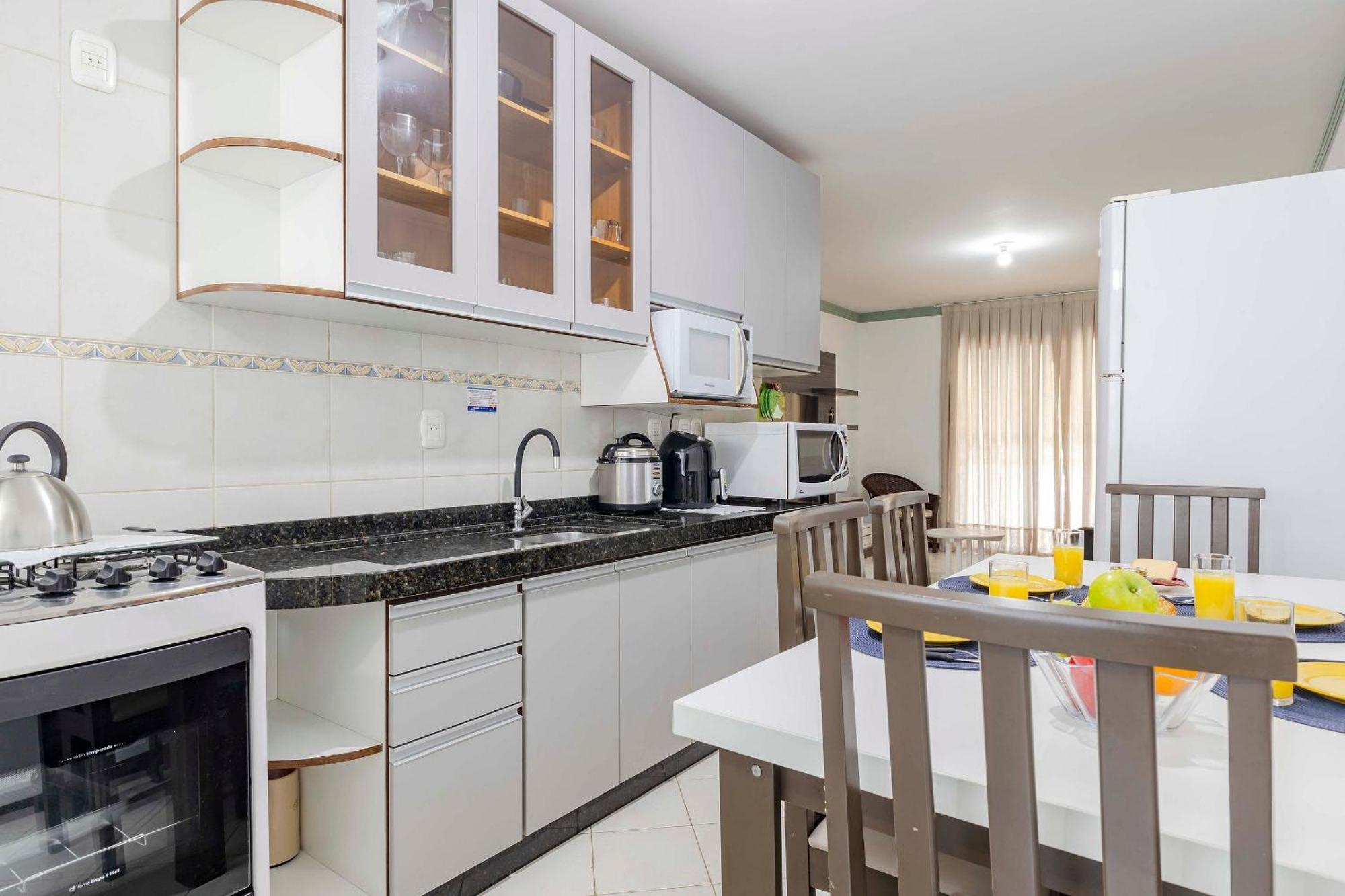 Apartamento A Poucos Passos Da Praia Da Conceicao Bombinhas Exterior photo